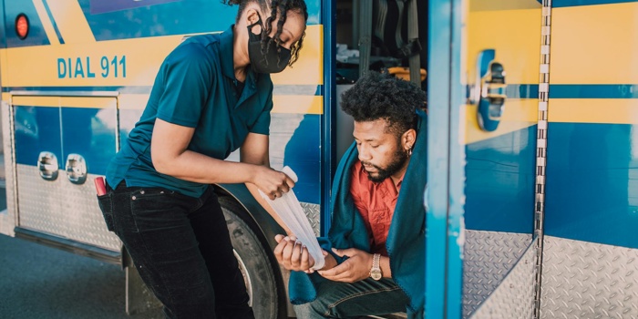 The Nurse Leading a Mobile Clinic Across Rural Borders