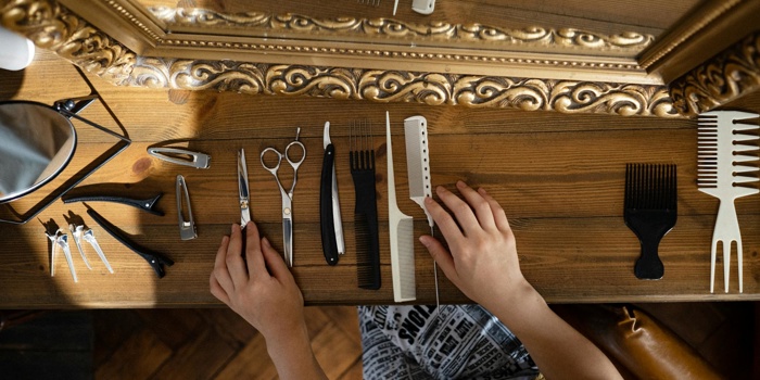 This Small-Town Barber Has Become a Mentor to a Generation